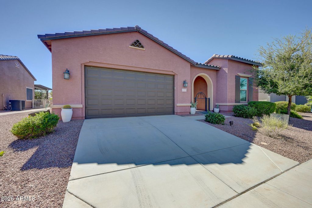 41929 W SPRINGTIME Road, Maricopa, AZ 85138 — photo 2