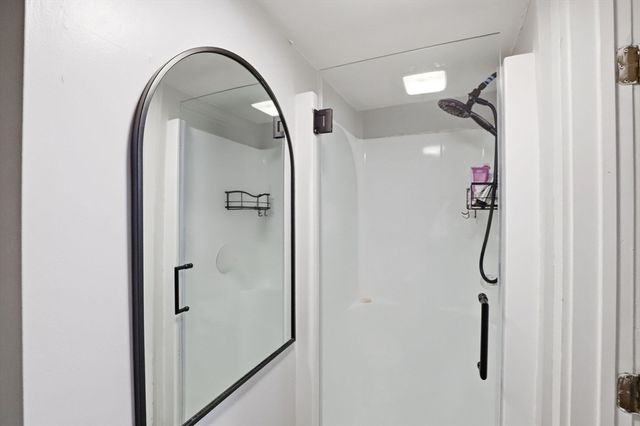 39 Cross St, Quincy, MA 02169