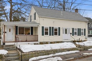 39 Cross St, Quincy, MA 02169