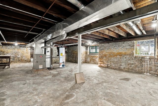 108 Hobbs Avenue, Joliet, IL 60433