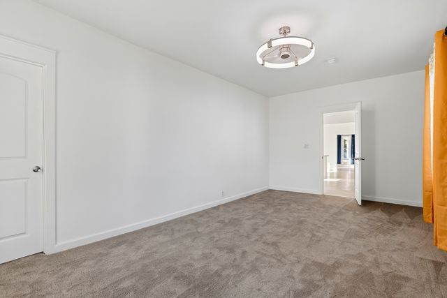 108 Hobbs Avenue, Joliet, IL 60433