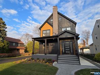 10 Marilyn Place, Clifton, NJ 07011