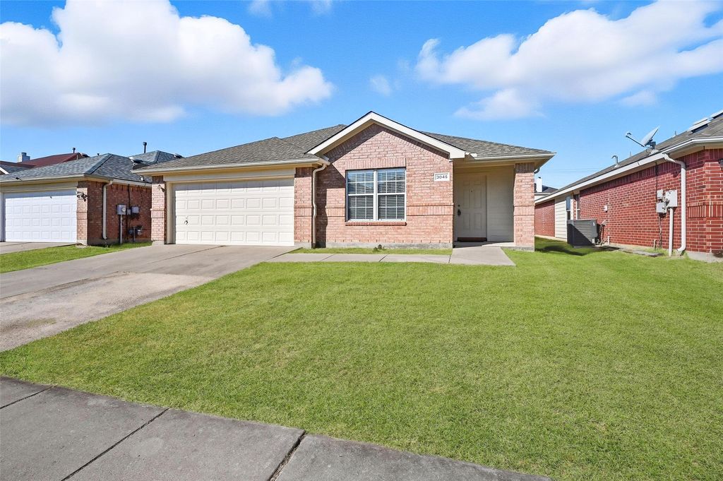 3045 Meadowbrook Drive, Grand Prairie, TX 75052