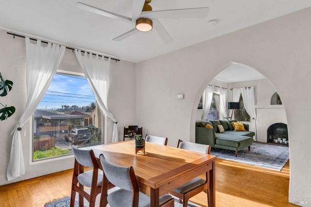 8 Santa Paula Way, Vallejo, CA 94590