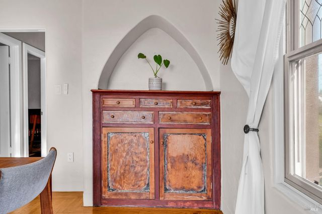 8 Santa Paula Way, Vallejo, CA 94590