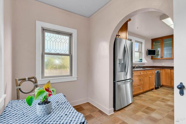 8 Santa Paula Way, Vallejo, CA 94590