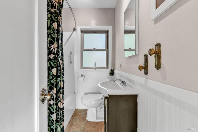 8 Santa Paula Way, Vallejo, CA 94590