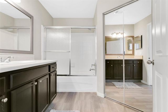 8925 LEE VISTA BOULEVARD 2704, Orlando, FL 32829