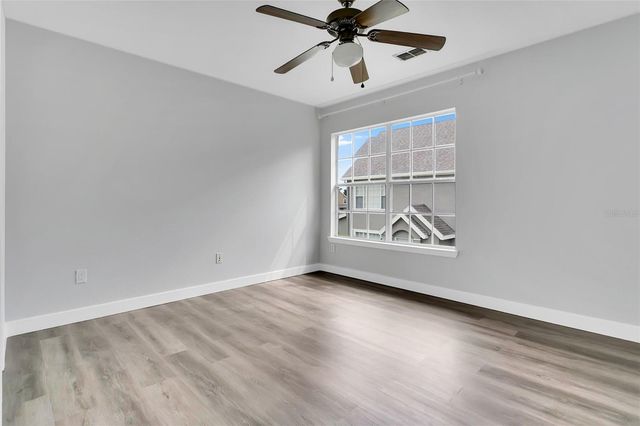 8925 LEE VISTA BOULEVARD 2704, Orlando, FL 32829