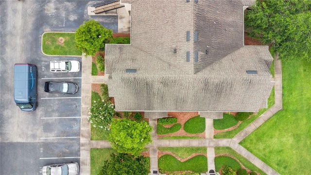 8925 LEE VISTA BOULEVARD 2704, Orlando, FL 32829