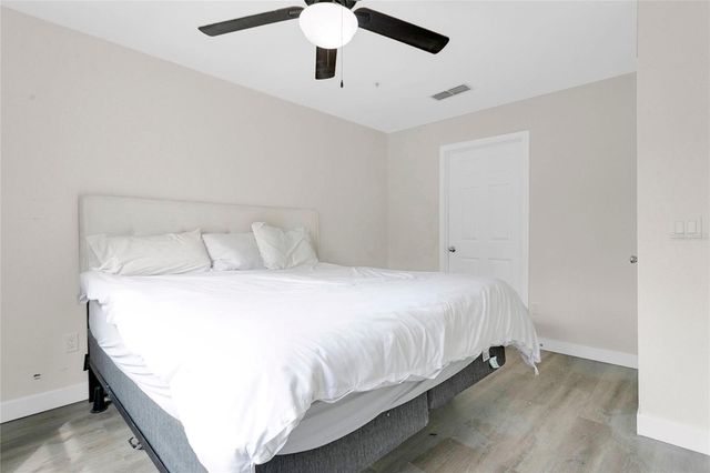 8925 LEE VISTA BOULEVARD 2704, Orlando, FL 32829