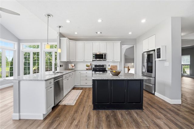 2188 Pacer Trail, Beavercreek, OH 45434