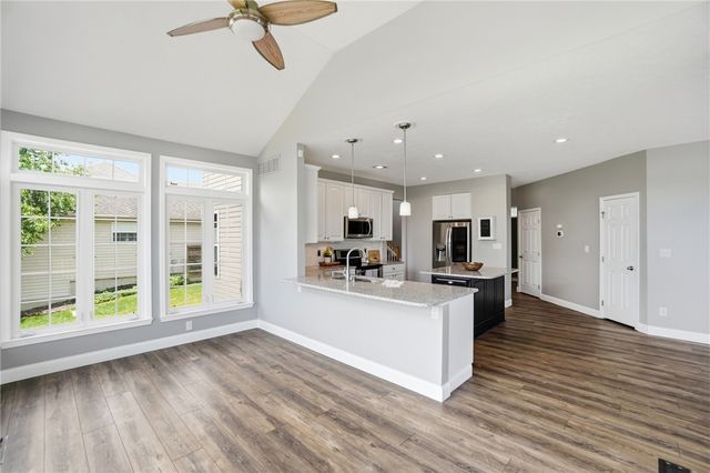 2188 Pacer Trail, Beavercreek, OH 45434