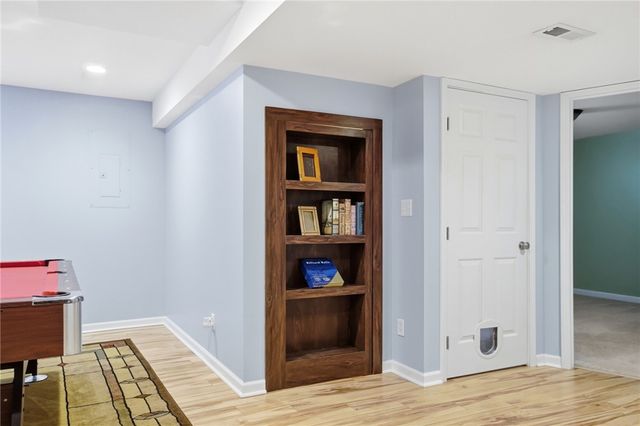 2188 Pacer Trail, Beavercreek, OH 45434
