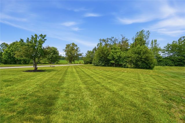 2188 Pacer Trail, Beavercreek, OH 45434