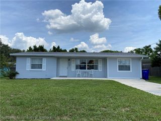 2604 N Mulberry Road, Avon Park, FL 33825