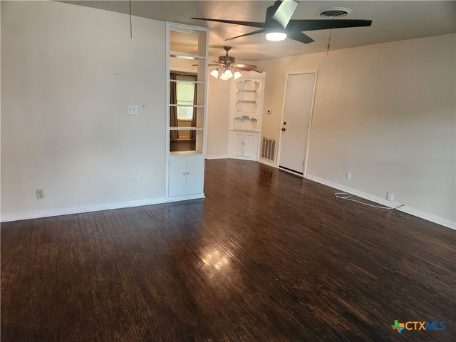 2312 N 13th Street, Temple, TX 76501