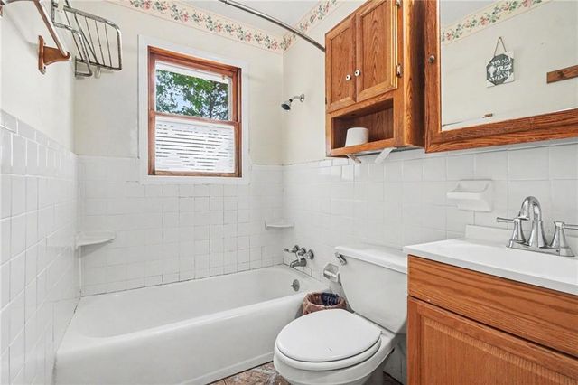 3944 Fairburn Road, Douglasville, GA 30135