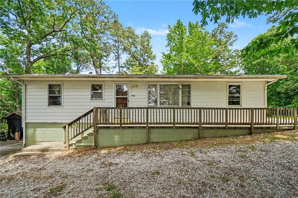 3944 Fairburn Road, Douglasville, GA 30135
