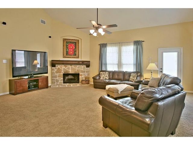 401 Bluefinch Drive, Little Elm, TX 75068