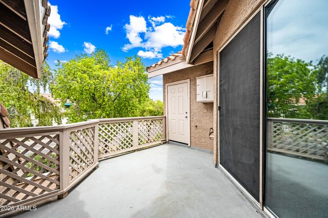 1633 E LAKESIDE Drive 165, Gilbert, AZ 85234