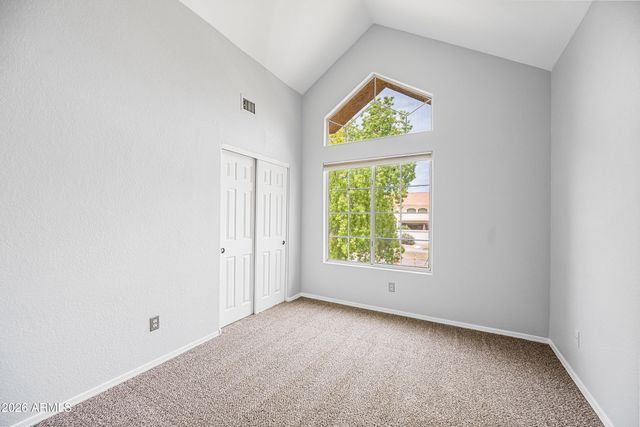 1633 E LAKESIDE Drive 165, Gilbert, AZ 85234