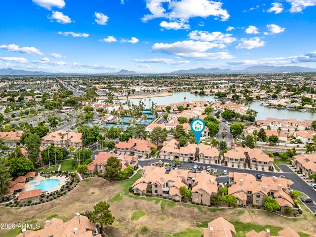 1633 E LAKESIDE Drive 165, Gilbert, AZ 85234