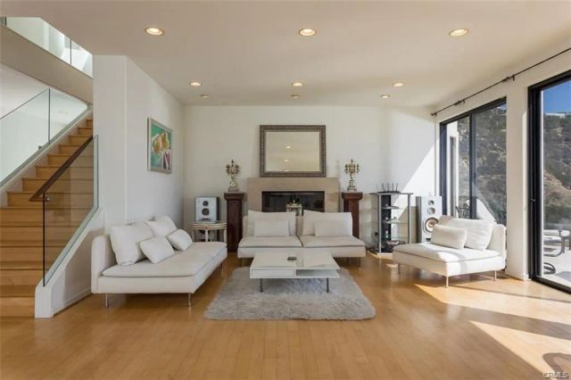 1326 Skyline Drive, Laguna Beach, CA 92651