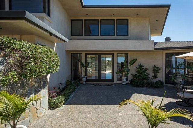 1326 Skyline Drive, Laguna Beach, CA 92651