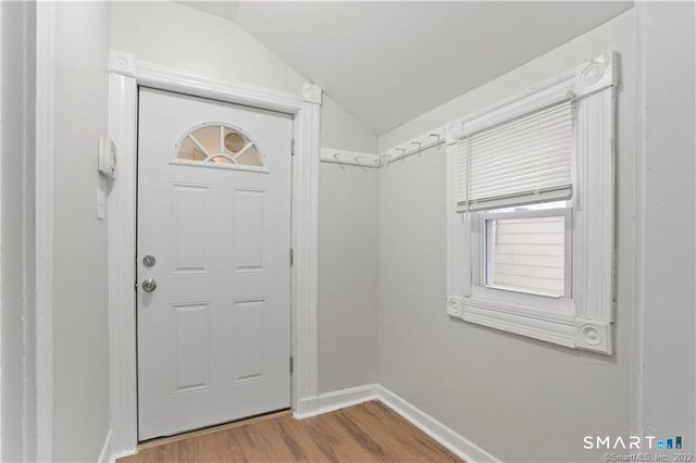 393 Huntington Street, New Haven, CT 06511