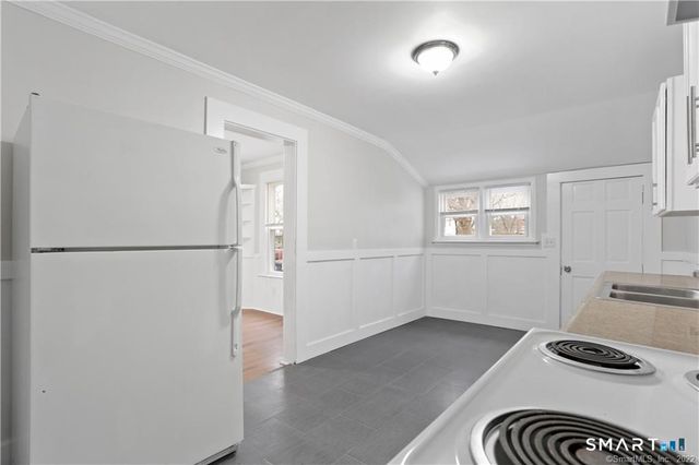 393 Huntington Street, New Haven, CT 06511