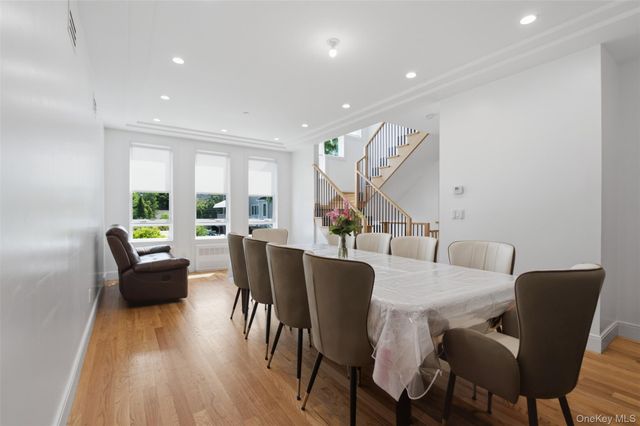 30 Stephens Place 213, Spring Valley, NY 10977