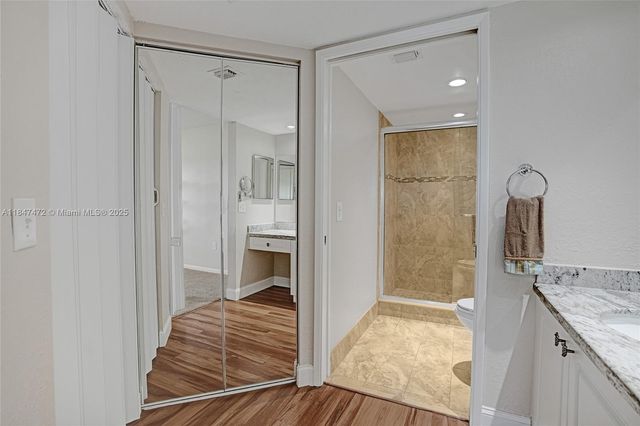 13700 SW 14th St 410D, Pembroke Pines, FL 33027