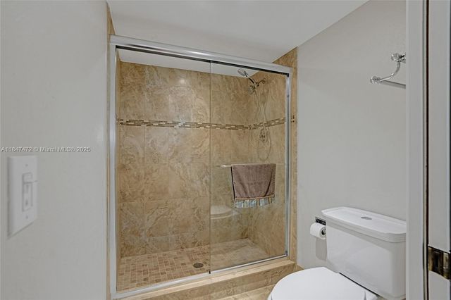 13700 SW 14th St 410D, Pembroke Pines, FL 33027