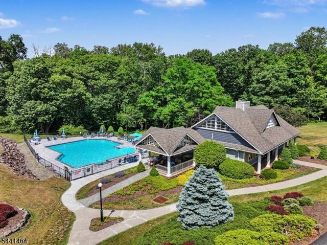 62 Manor Sq, Sparta Twp., NJ 07871
