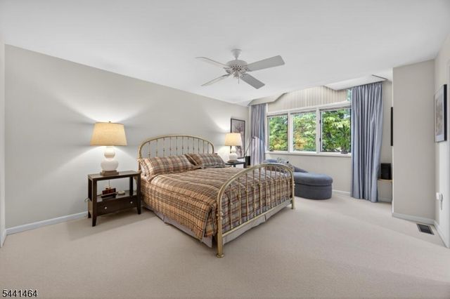62 Manor Sq, Sparta Twp., NJ 07871