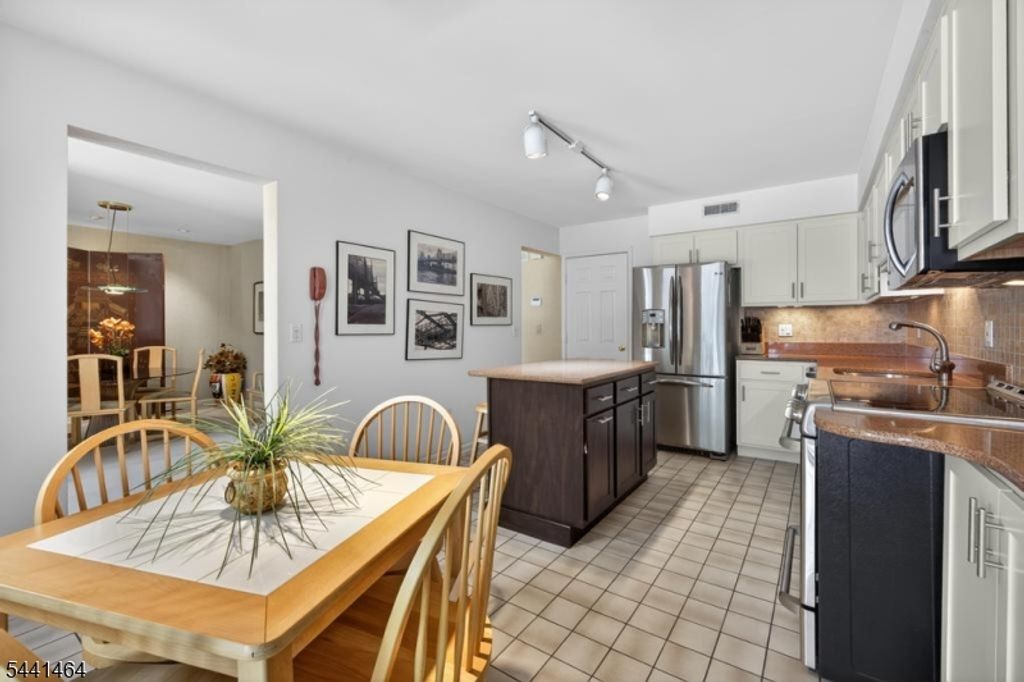 62 Manor Sq, Sparta Twp., NJ 07871 — photo 3