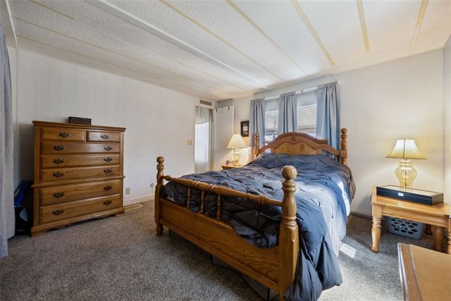 121 BONNIE DRIVE, Auburndale, FL 33823