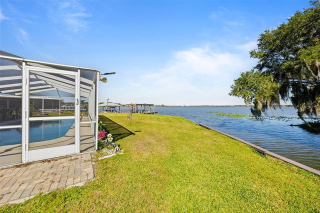 121 BONNIE DRIVE, Auburndale, FL 33823