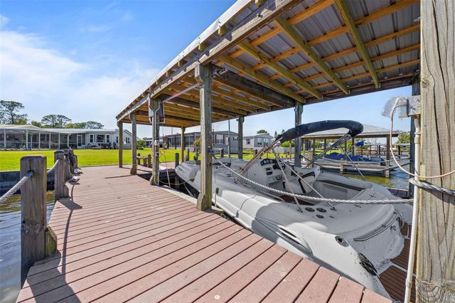 121 BONNIE DRIVE, Auburndale, FL 33823