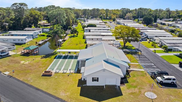 121 BONNIE DRIVE, Auburndale, FL 33823