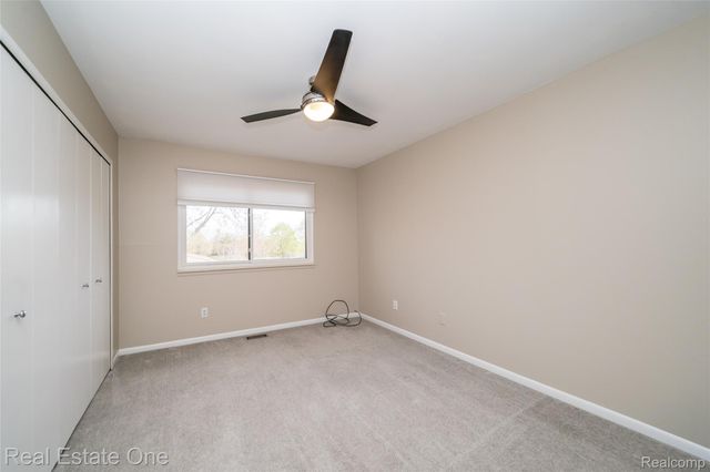 6427 RICHARD Run 10, West Bloomfield Charter Township, MI 48322
