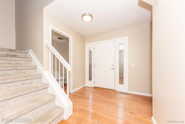 6427 RICHARD Run 10, West Bloomfield Charter Township, MI 48322