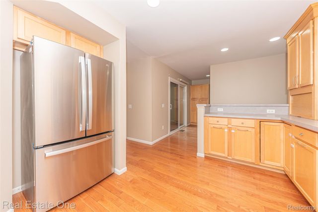 6427 RICHARD Run 10, West Bloomfield Charter Township, MI 48322