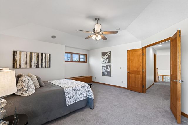 1740 Sandbar Circle, Waconia, MN 55387