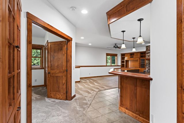 1740 Sandbar Circle, Waconia, MN 55387