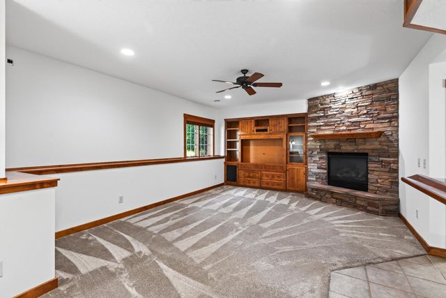 1740 Sandbar Circle, Waconia, MN 55387