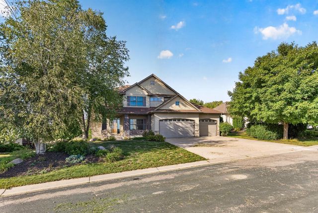 1740 Sandbar Circle, Waconia, MN 55387