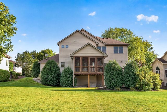 1740 Sandbar Circle, Waconia, MN 55387