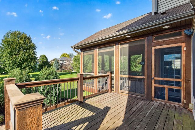 1740 Sandbar Circle, Waconia, MN 55387